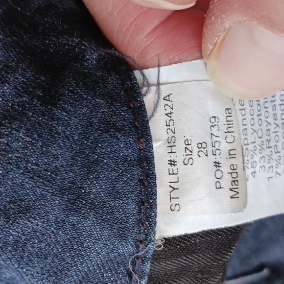 Anthropologie Level 99 Cropped Wide-Leg, Dark Wash Jeans, Size 28 - Picture 10 of 12